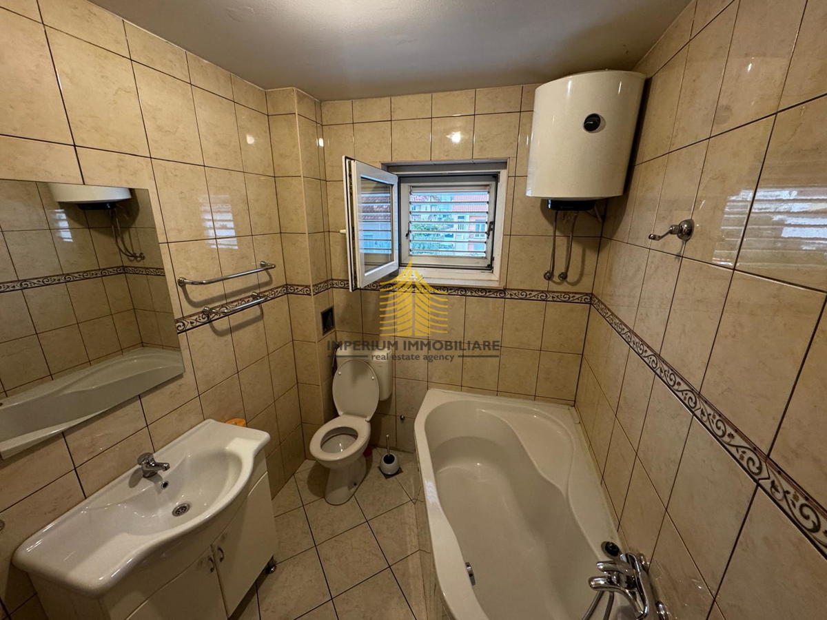 Stanovanje, prodaja, Kaštel Gomilica, 83,60 m2, 2,5-sobno (2S+DB)