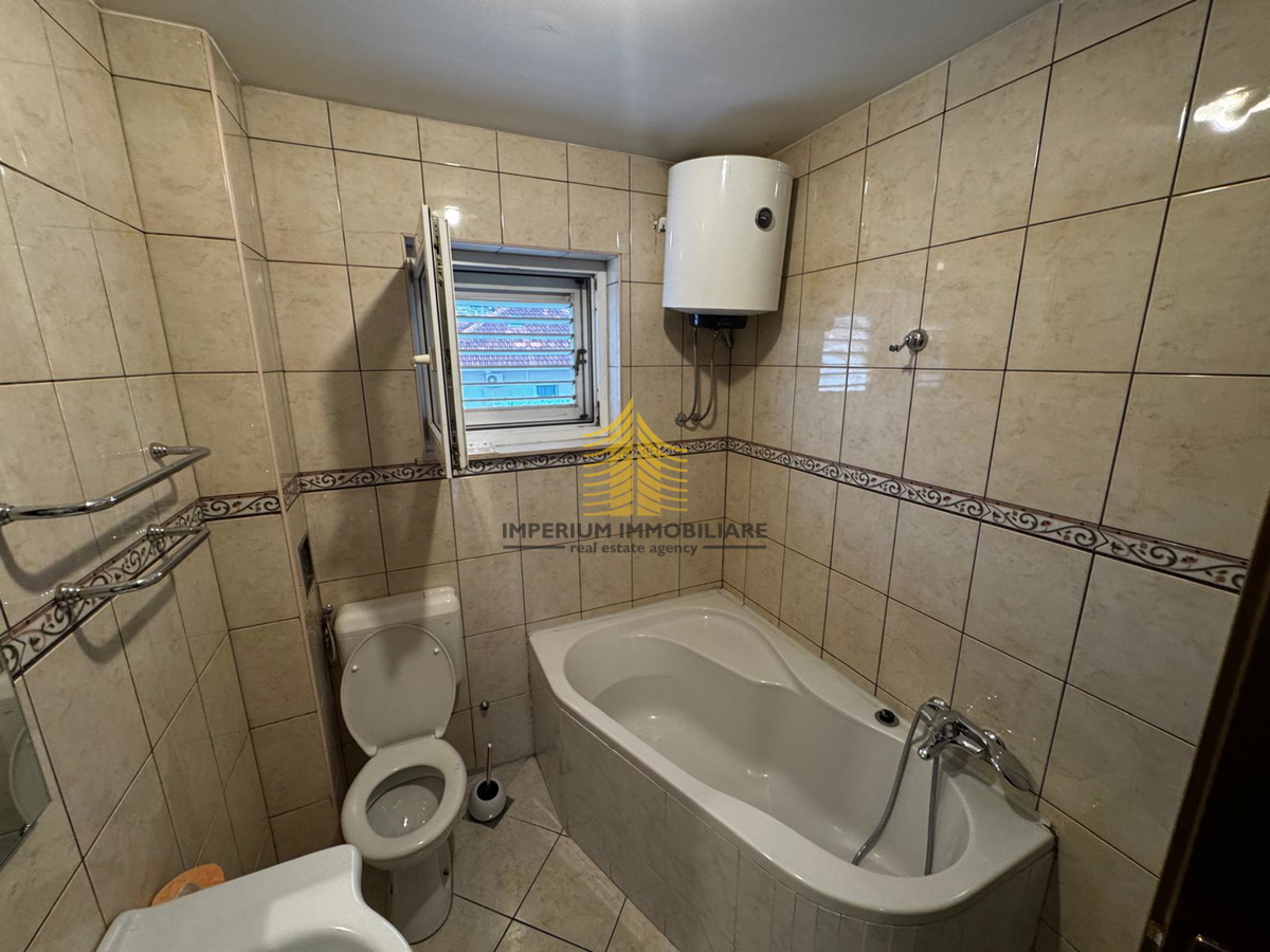 Stanovanje, prodaja, Kaštel Gomilica, 83,60 m2, 2,5-sobno (2S+DB)