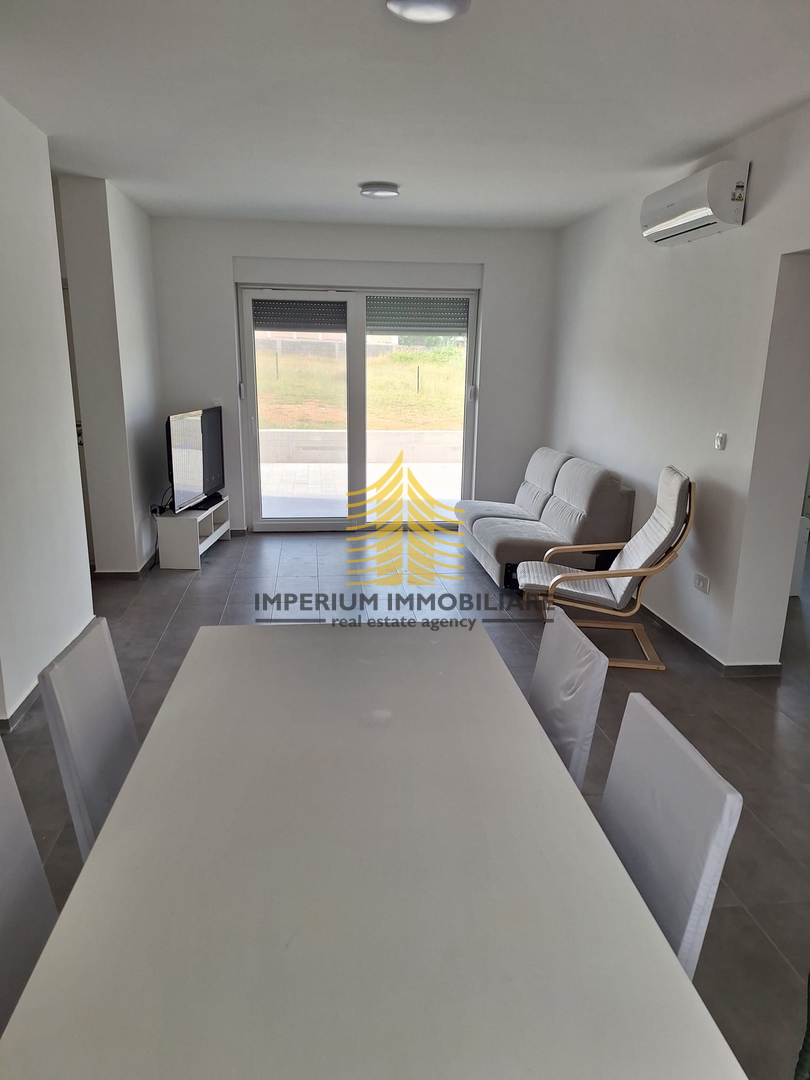 Stanovanje, prodaja, Ražanac, 75 m2, 2,5-prostorsko (2P+DB)