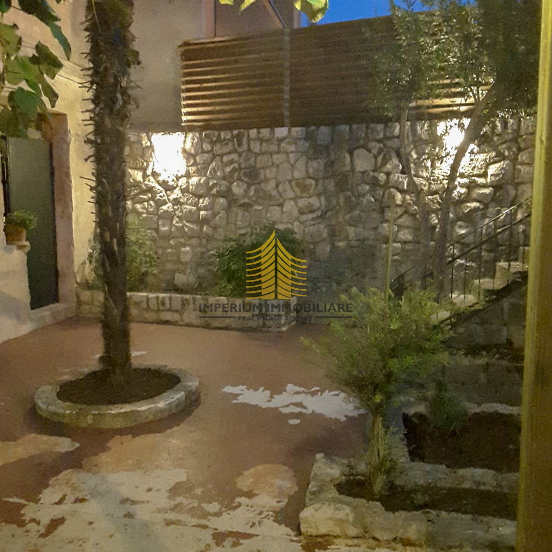 Hiša, prodaja, Crikvenica, 375 m2, v vrsti