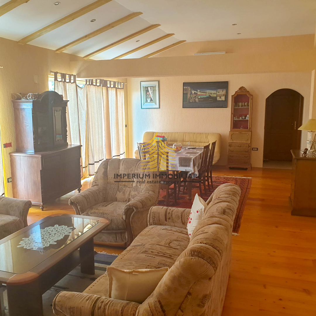 Hiša, prodaja, Crikvenica, 375 m2, v vrsti