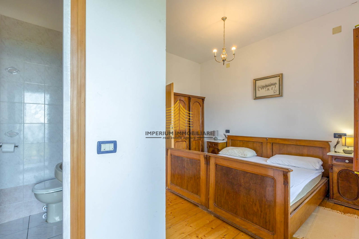 Hiša, prodaja, Crikvenica, 375 m2, v vrsti