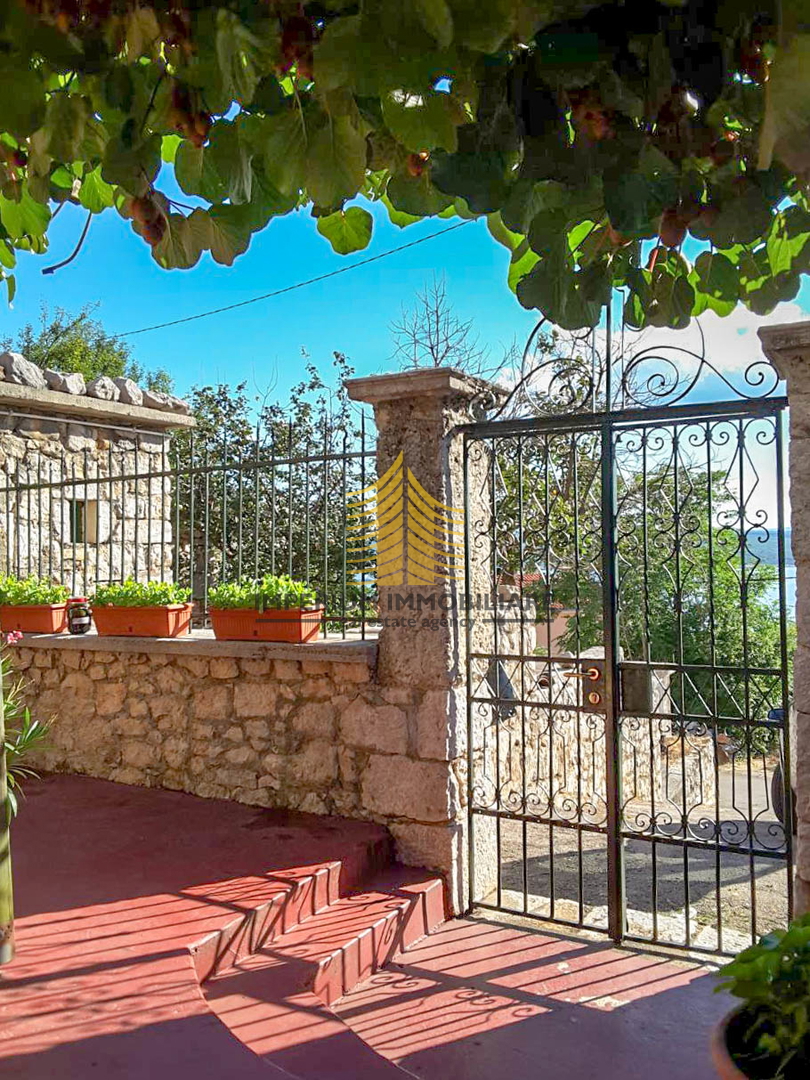 Hiša, prodaja, Crikvenica, 375 m2, v vrsti