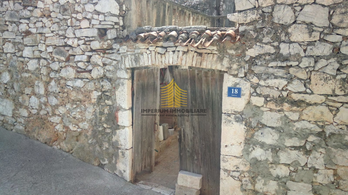 Hiša, Prodaja, Tkon, 350 m2, Samostojna