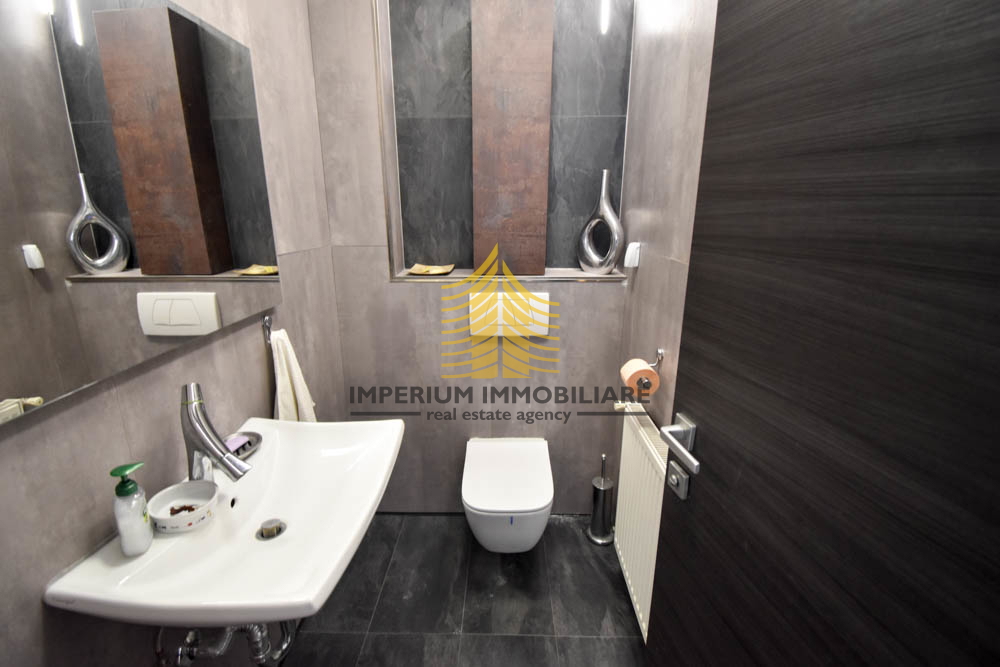 Hiša, Prodaja, Zagreb, Gajnice, 300 m2, Samostojna