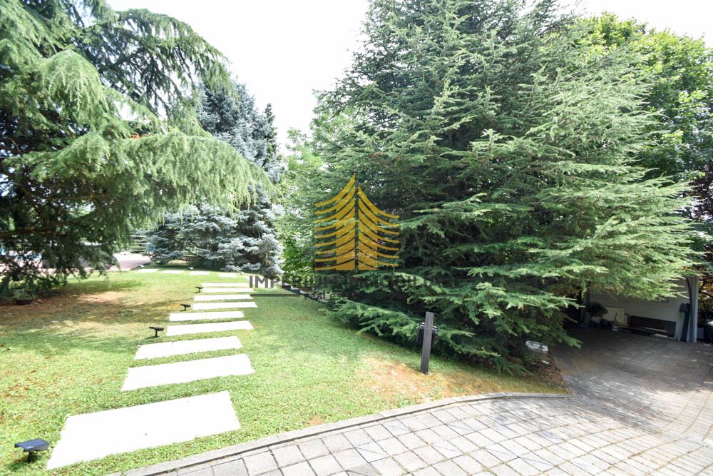 Hiša, Prodaja, Zagreb, Gajnice, 300 m2, Samostojna