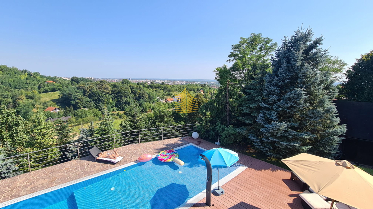 Hiša, Prodaja, Zagreb, Gajnice, 300 m2, Samostojna