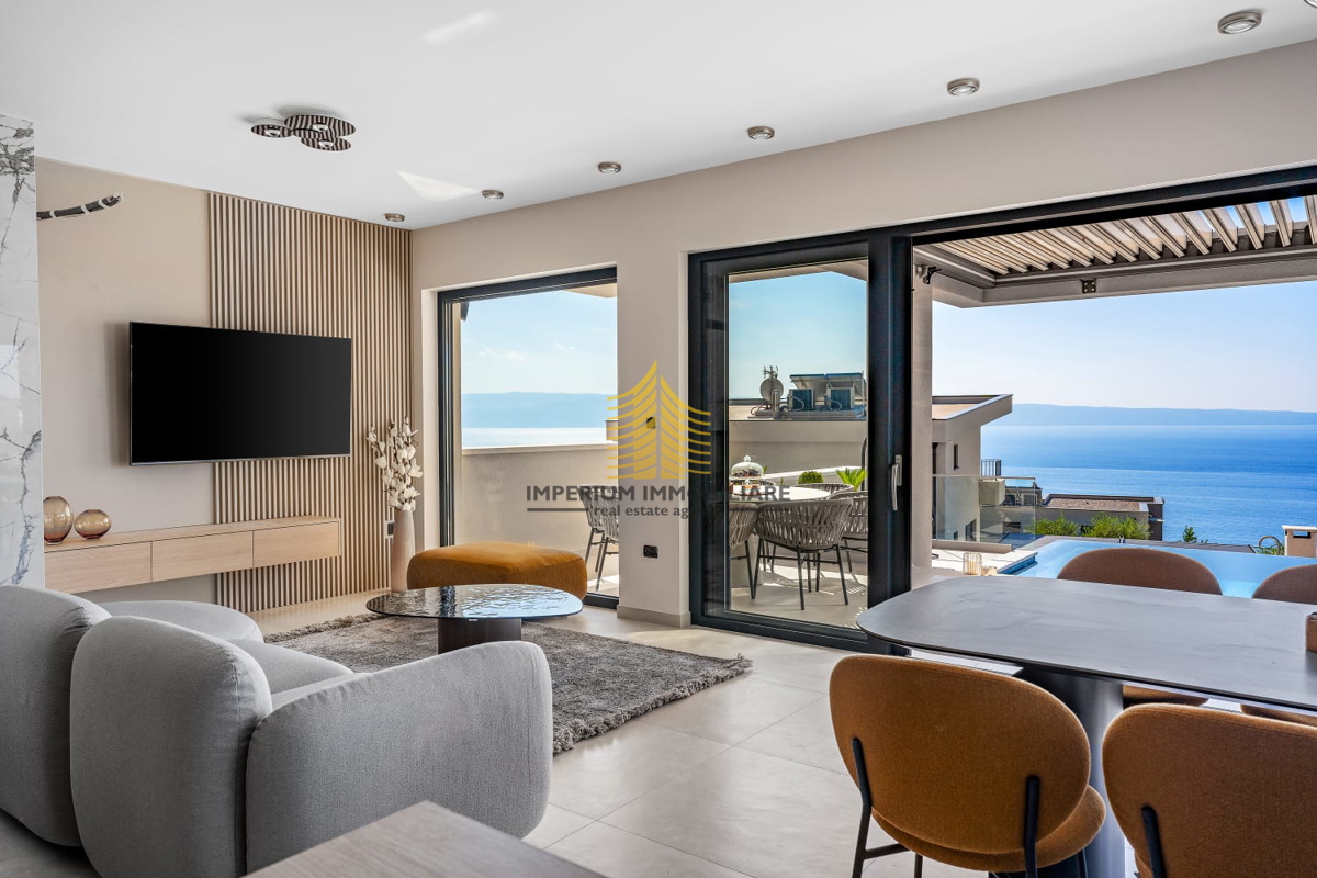 Hiša, Prodaja, Podstrana, 300m2, Vila