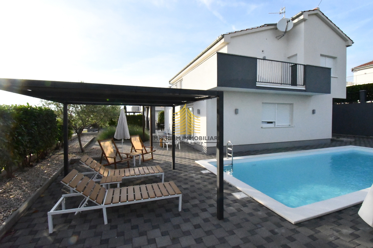 Hiša, Prodaja, Sukošan, Debeljak, 188 m2, Vila