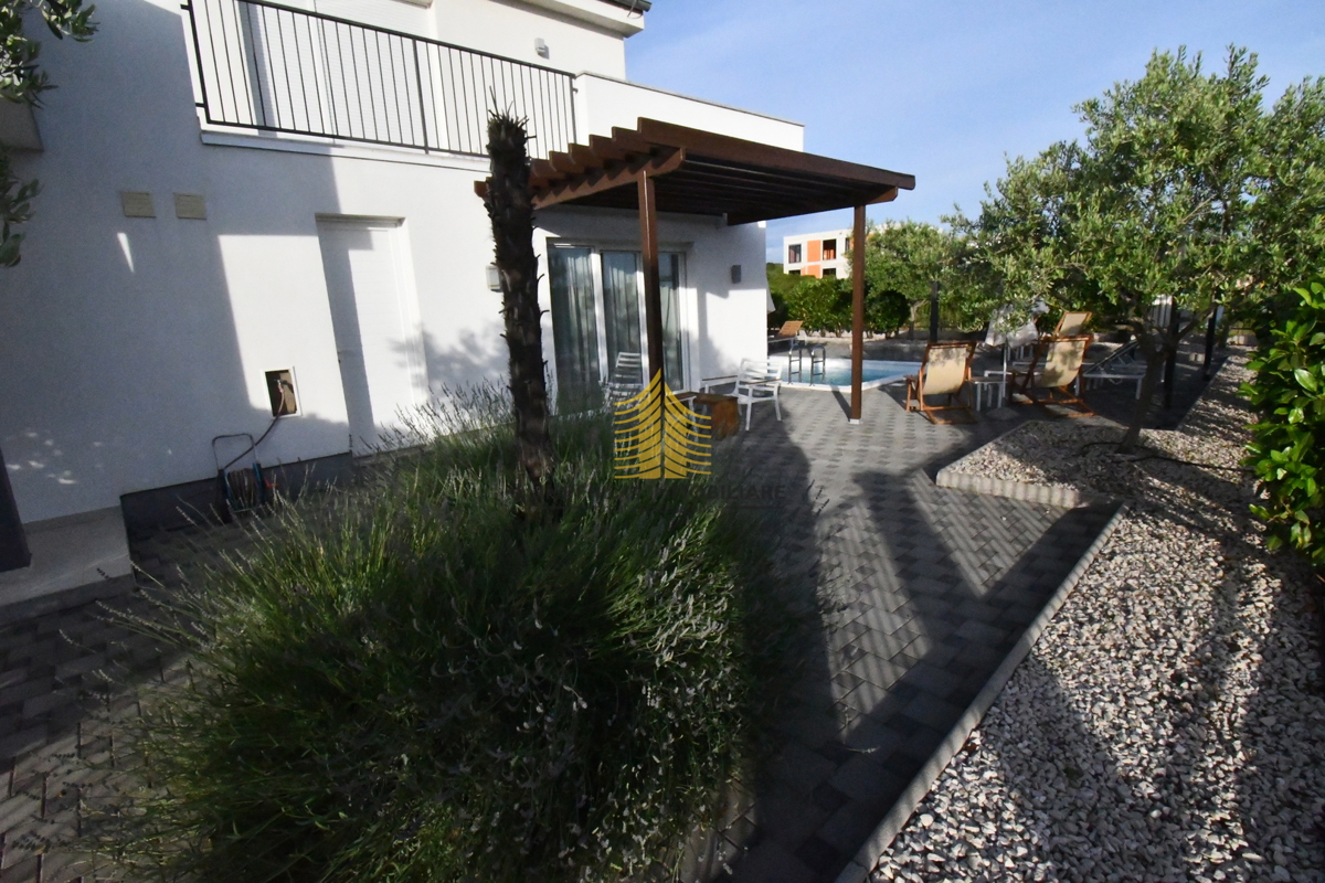 Hiša, Prodaja, Sukošan, Debeljak, 188 m2, Vila