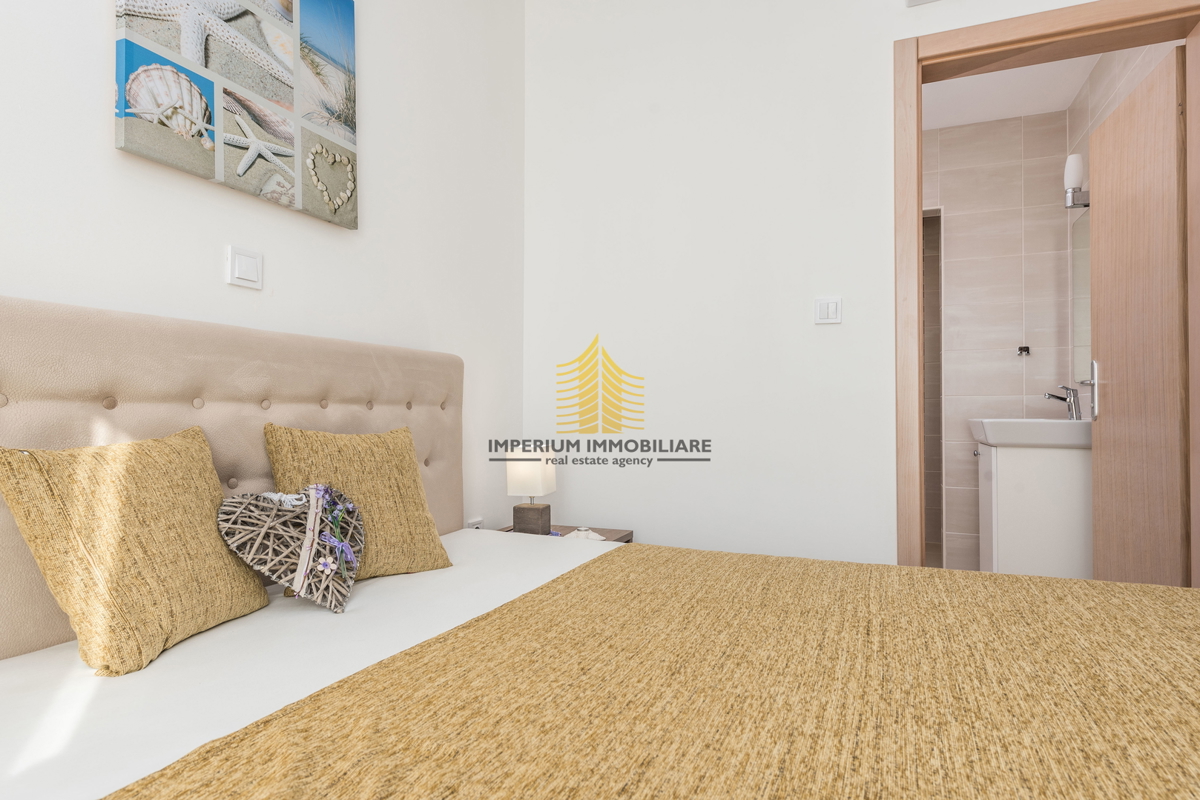 Hiša, Prodaja, Sukošan, Debeljak, 188 m2, Vila