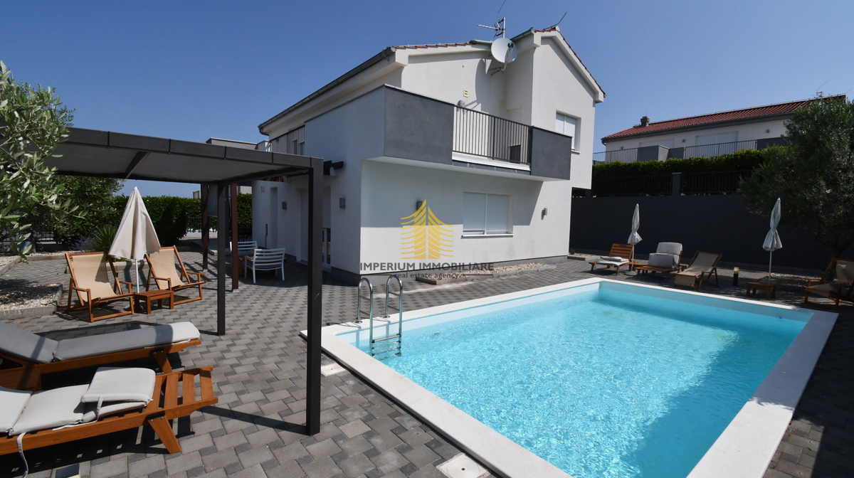 Hiša, Prodaja, Sukošan, Debeljak, 188 m2, Vila