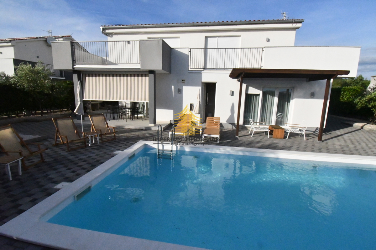 Hiša, Prodaja, Sukošan, Debeljak, 188 m2, Vila