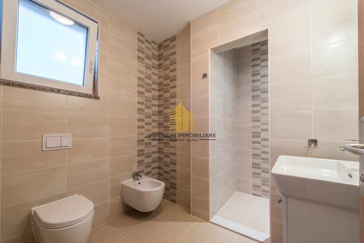 Hiša, Prodaja, Sukošan, Debeljak, 188 m2, Vila