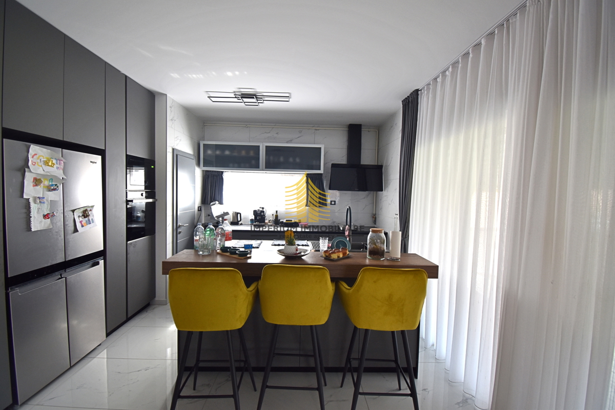 Stan, prodaja, Sesvete, Kraljevečki Novaki, 500 m2, 4-prostorsko stanovanje