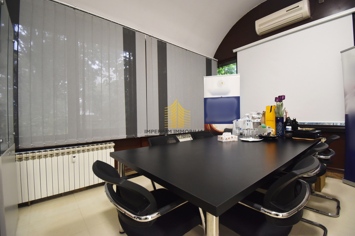 Poslovni prostor, Prodaja, Trnje, 97,87 m2, Ulični lokal