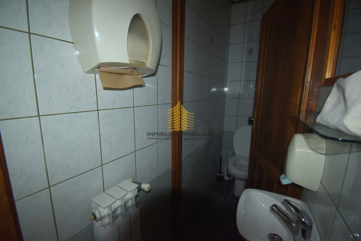 Poslovni prostor, prodaja, Trešnjevka - sever, Trešnjevka, 67 m2, poslovni lokal ob cesti