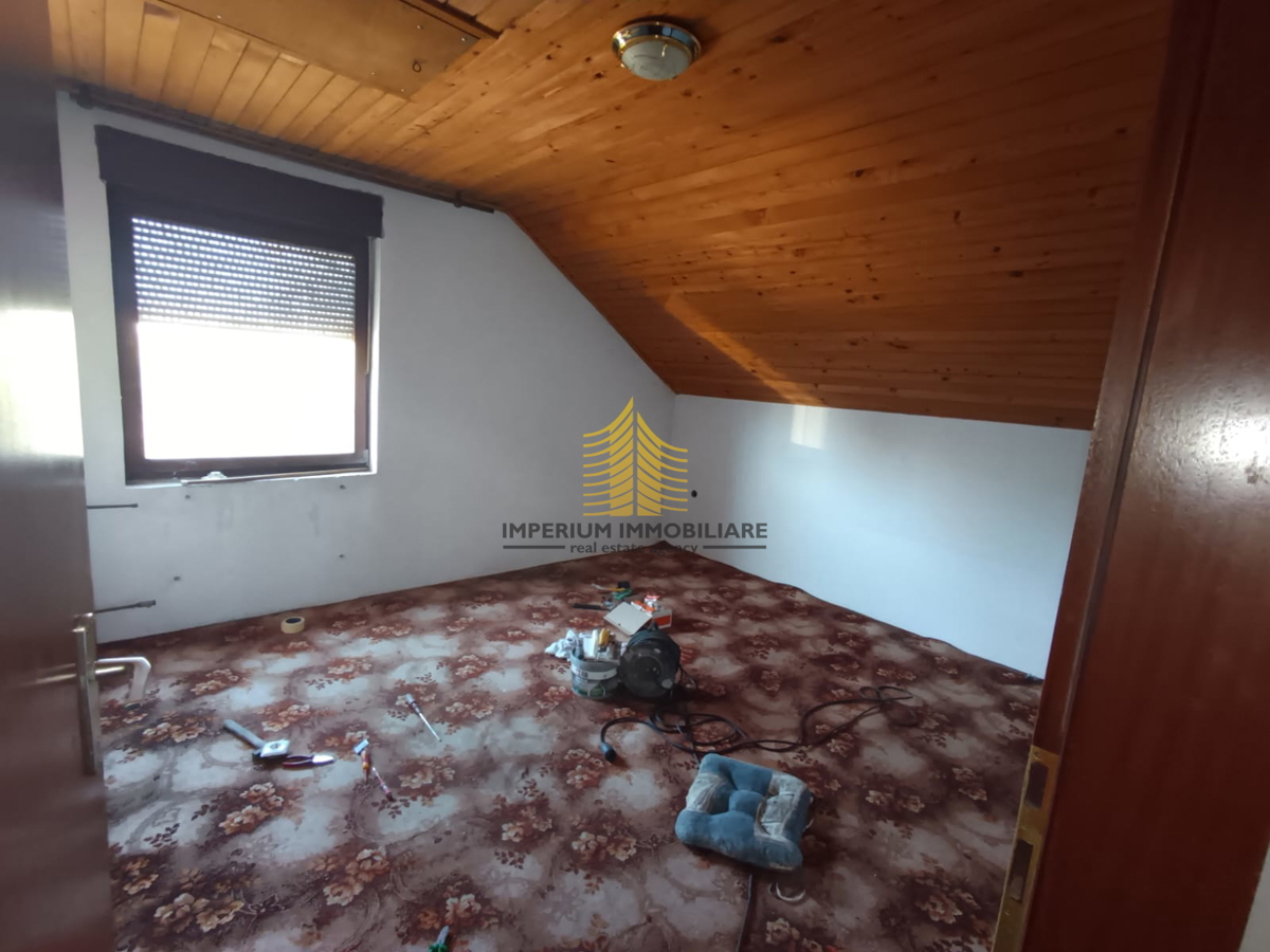 Hiša, Prodaja, Sesvete, 300 m2, Samostojna