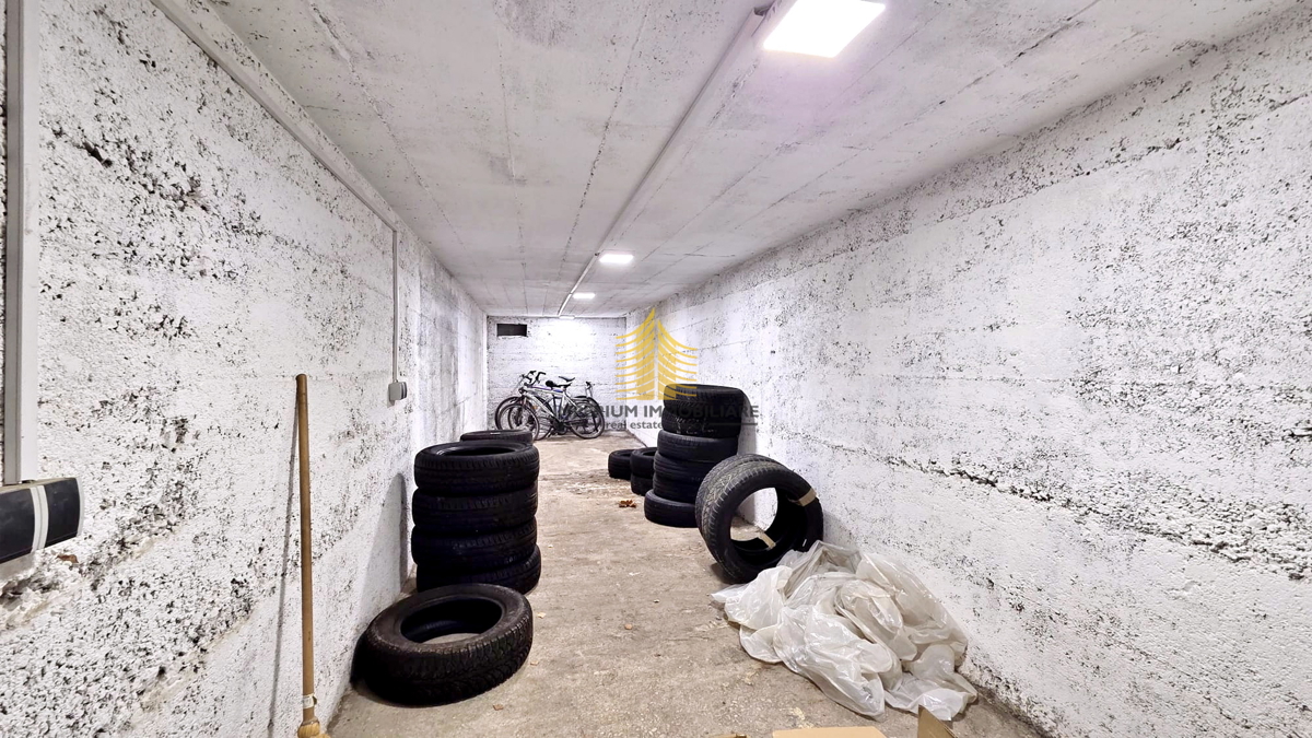 Poslovni prostor, prodaja, Samobor, Center, 631 m2, Poslovni kompleks