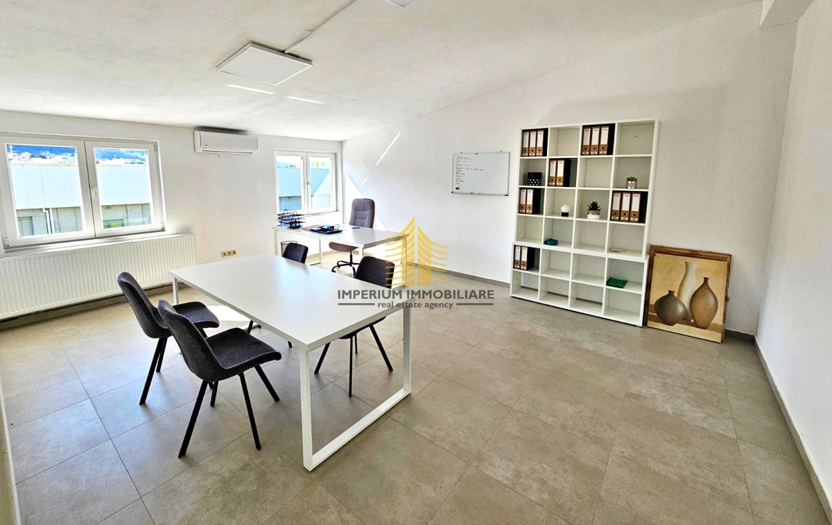 Poslovni prostor, prodaja, Samobor, Center, 631 m2, Poslovni kompleks