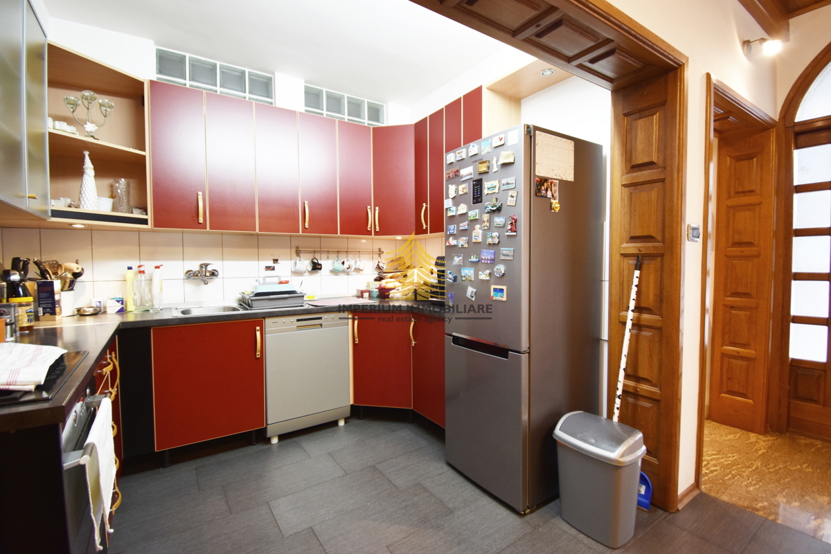 Hiša, prodaja, Sveta Nedelja, Strmec, 981 m2, poslovno-stanovanjska stavba