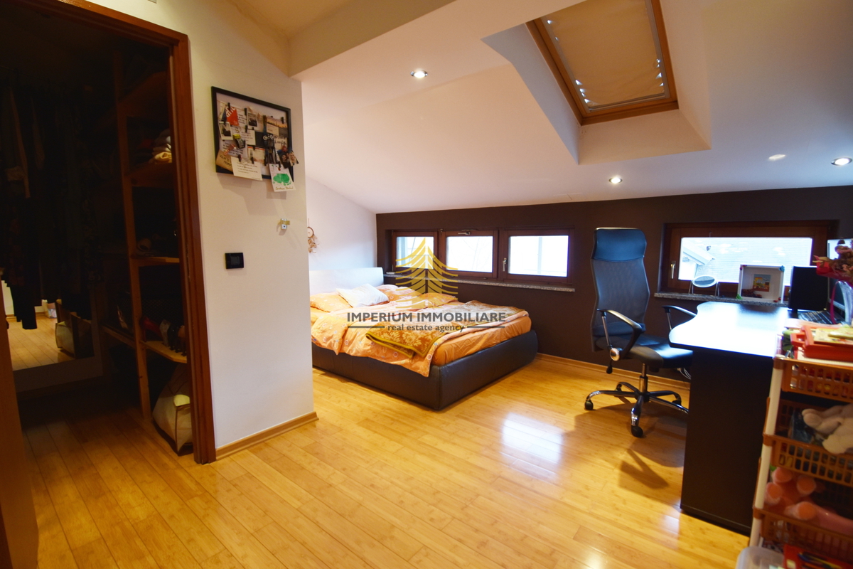 Hiša, prodaja, Sveta Nedelja, Strmec, 981 m2, poslovno-stanovanjska stavba