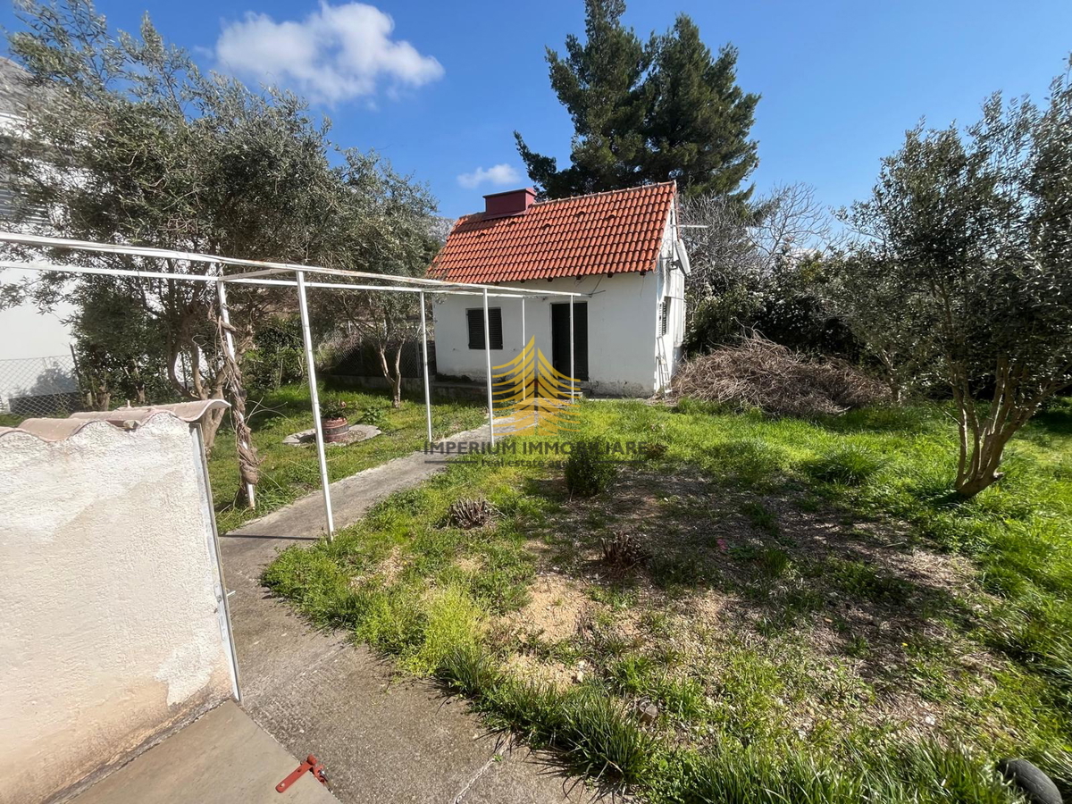 Hiša, prodaja, Kaštel Sućurac, 310 m2, samostojna