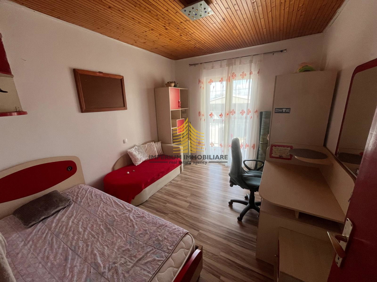 Hiša, prodaja, Kaštel Sućurac, 310 m2, samostojna