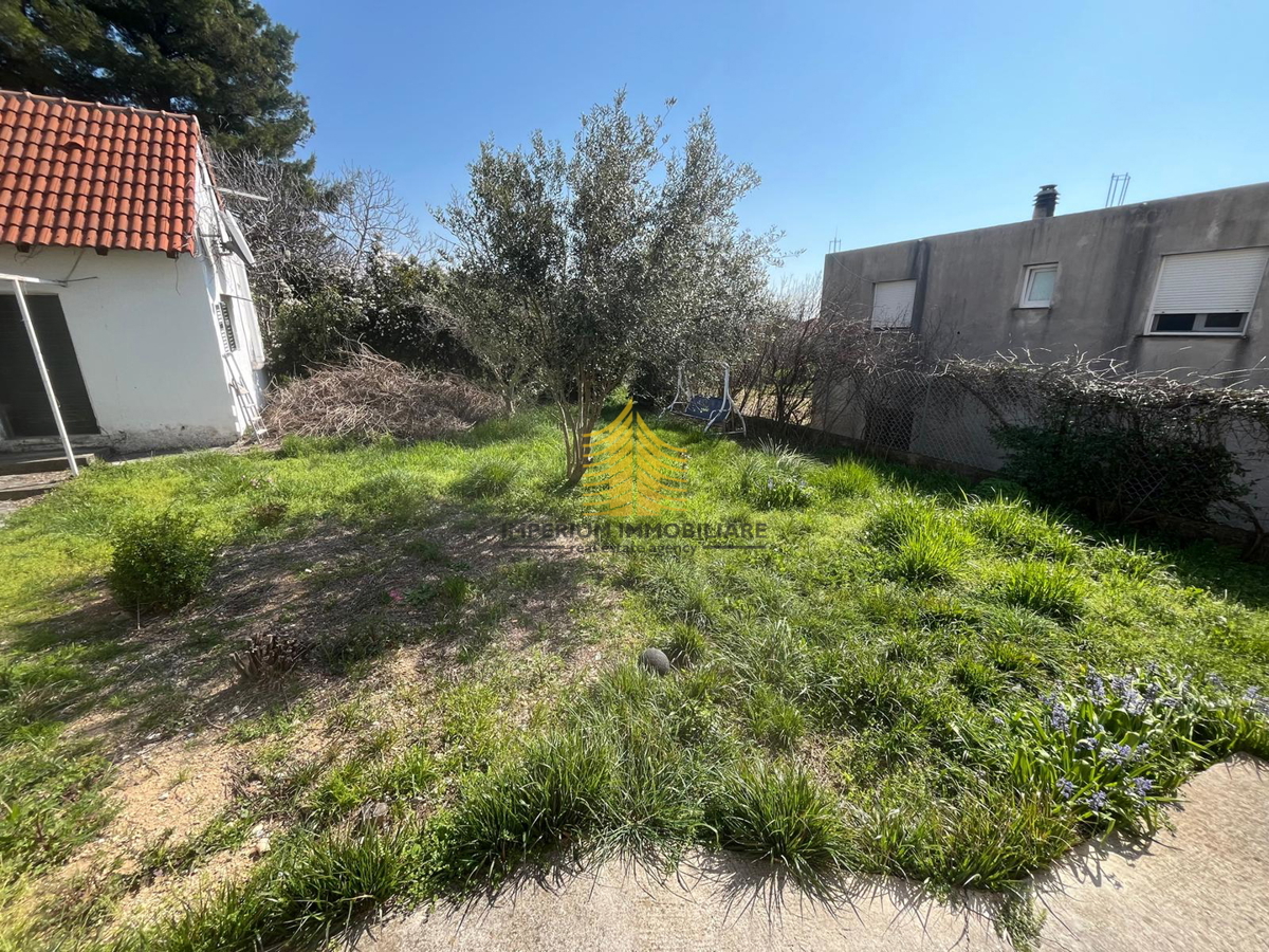 Hiša, prodaja, Kaštel Sućurac, 310 m2, samostojna