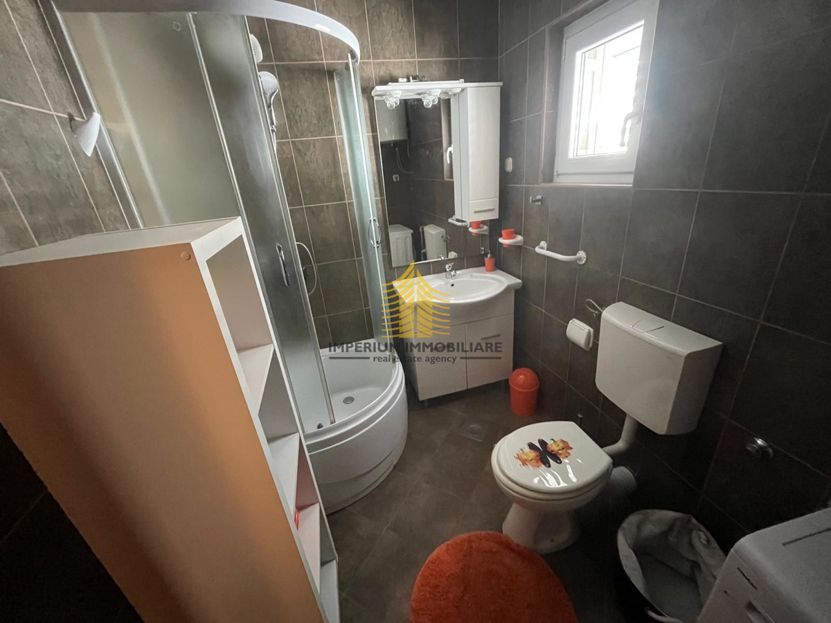 Hiša, prodaja, Kaštel Sućurac, 310 m2, samostojna