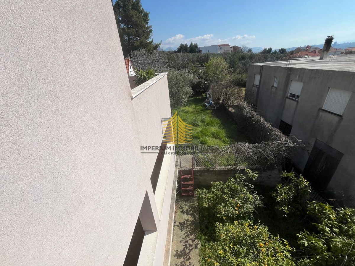 Hiša, prodaja, Kaštel Sućurac, 310 m2, samostojna