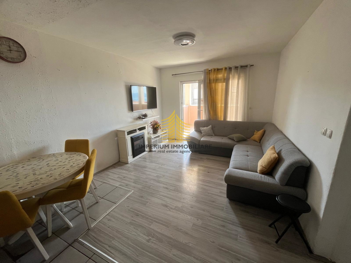 Hiša, prodaja, Kaštel Sućurac, 310 m2, samostojna