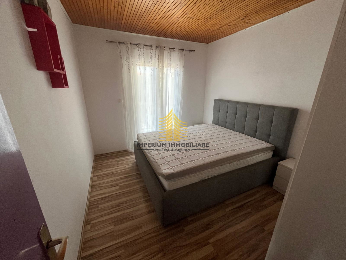 Hiša, prodaja, Kaštel Sućurac, 310 m2, samostojna