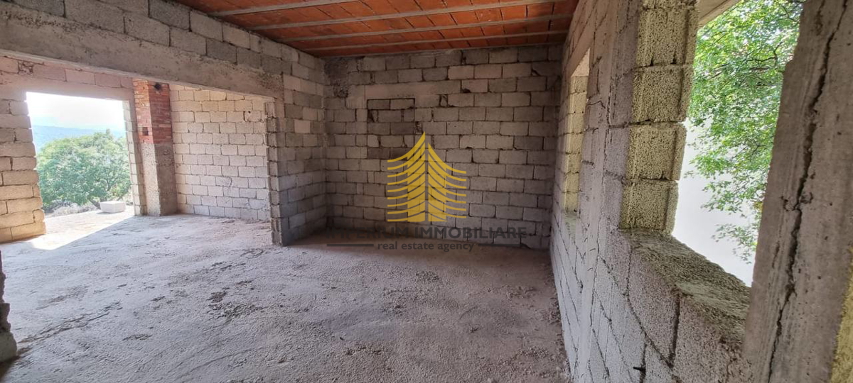 Hiša, prodaja, Gornji Humac, 200 m2, samostojna