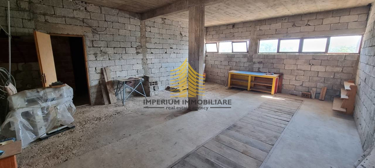 Hiša, prodaja, Gornji Humac, 200 m2, samostojna