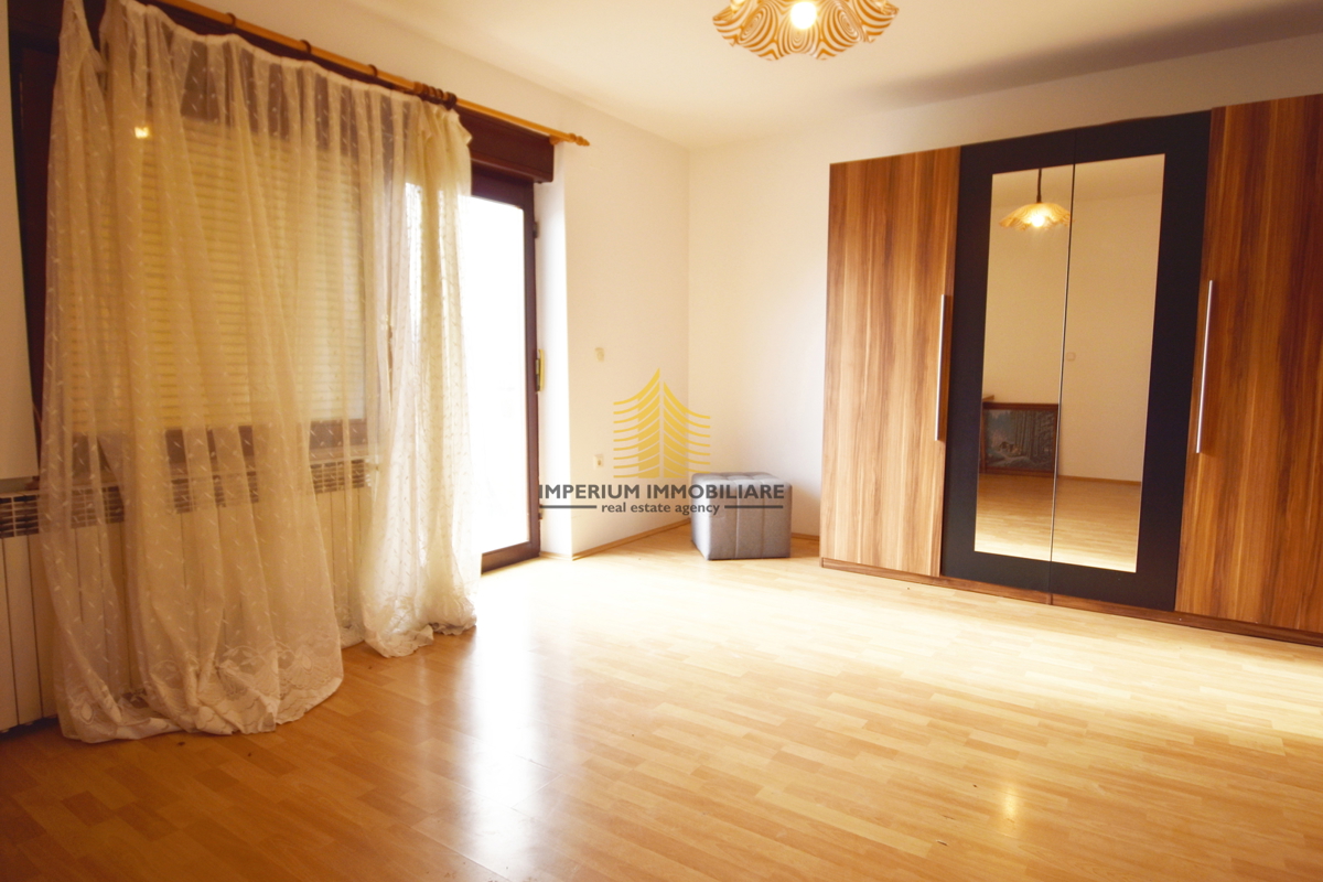 Hiša, prodaja, Samobor, Samoborski Otok, 200 m2, samostojna