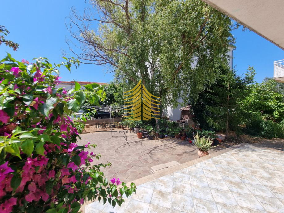 Hiša, Prodaja, Vodice, Srima, Samostojna