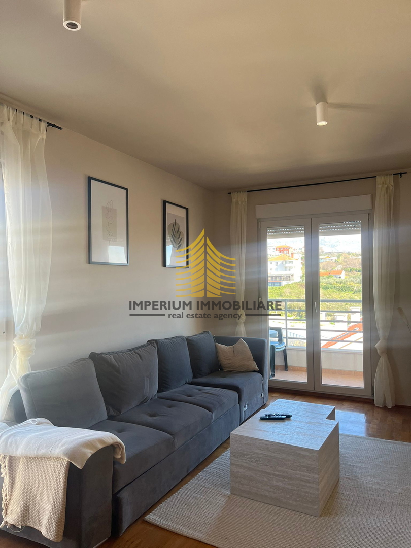 Stan, prodaja, Split, Žnjan, 60 m2, 1,5-prostorsko (1P+DB)