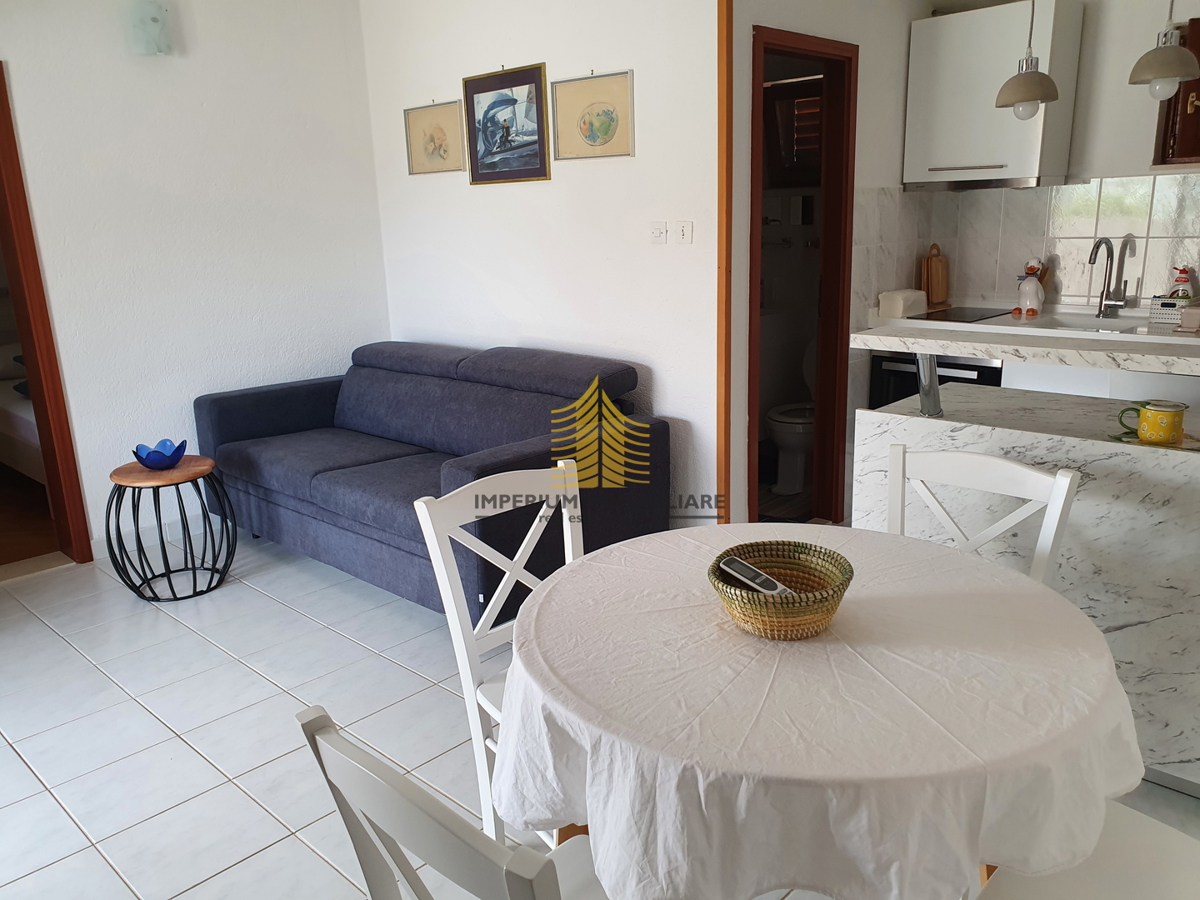 Hiša, prodaja, Rogoznica, 200 m2, samostojna