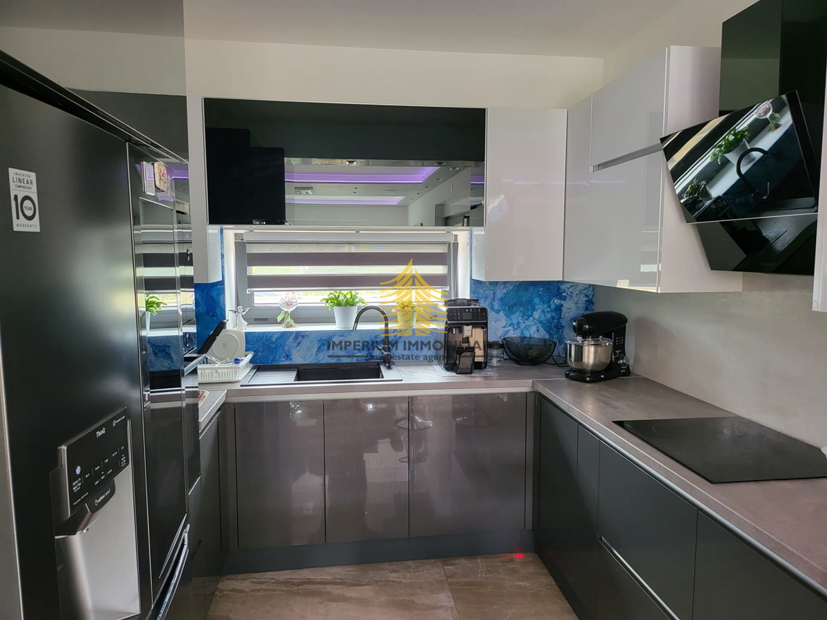 Hiša, Prodaja, Vir, 200 m2, Samostojna