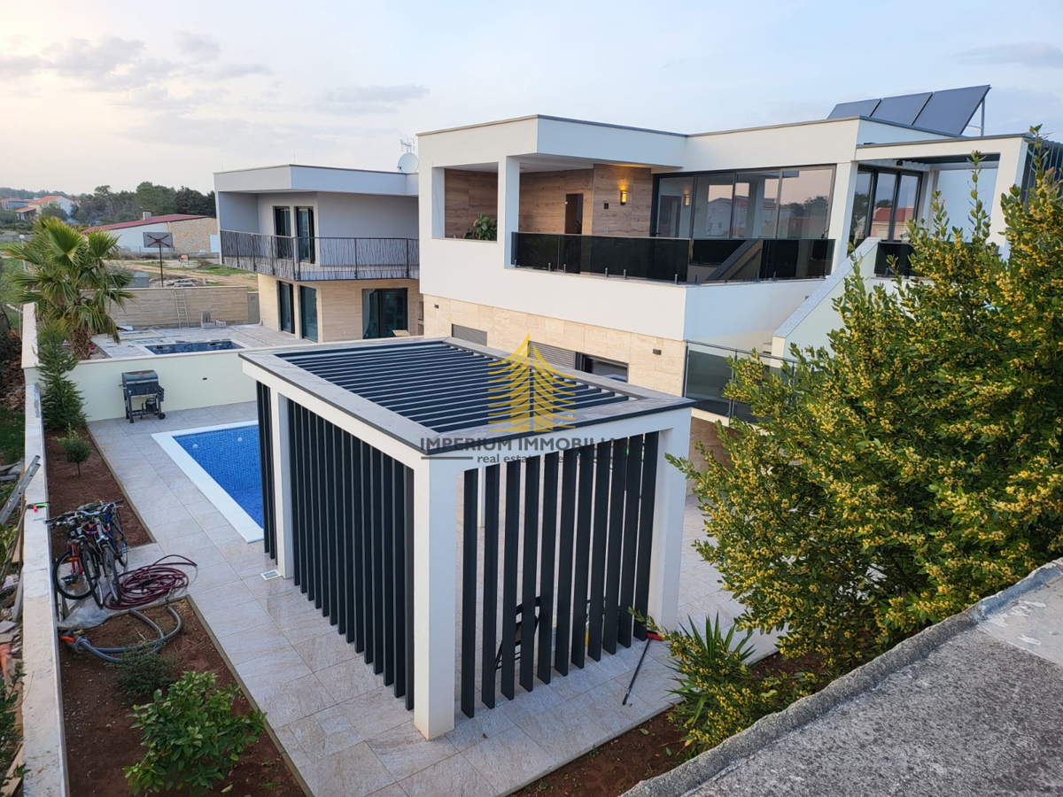 Hiša, Prodaja, Vir, 200 m2, Samostojna