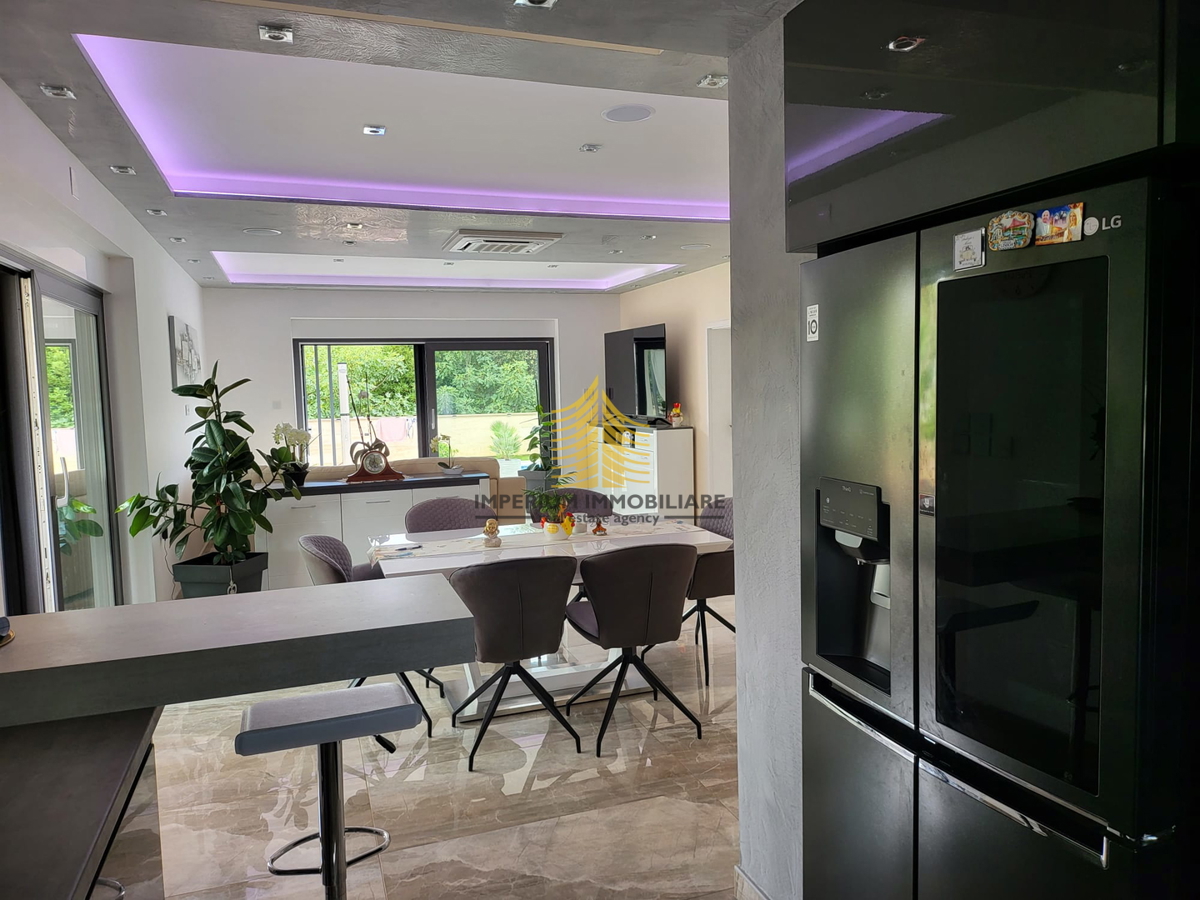 Hiša, Prodaja, Vir, 200 m2, Samostojna