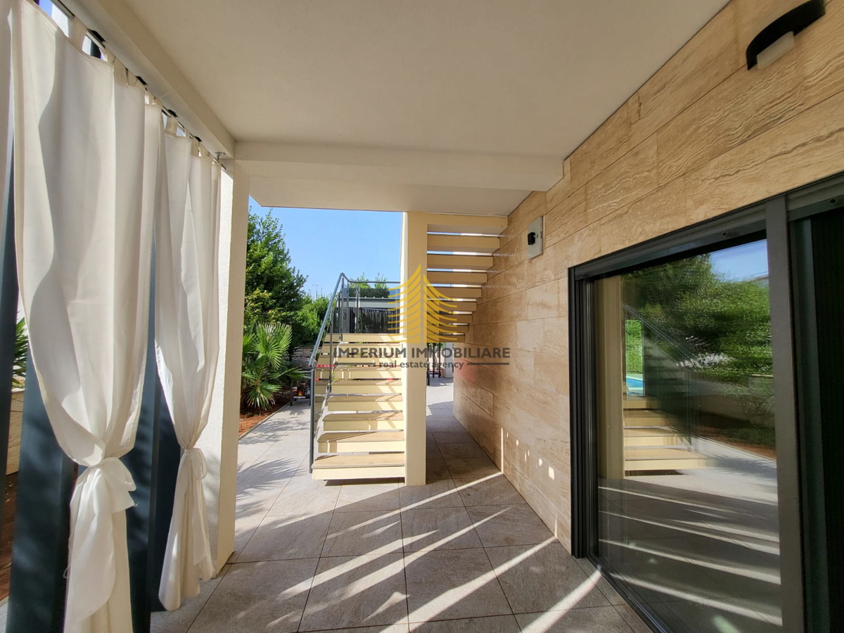 Hiša, Prodaja, Vir, 200 m2, Samostojna