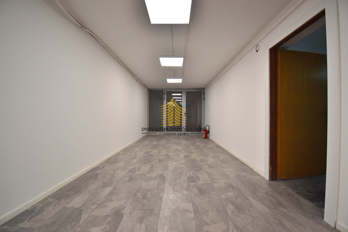Poslovni prostor, Prodaja, Donja Dubrava, Dubrava, 242,5 m2, Pisarna