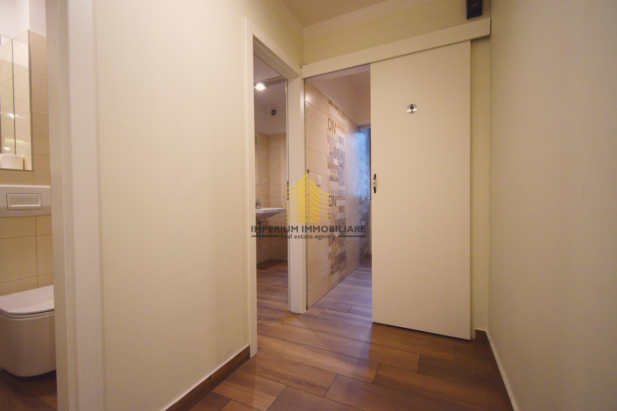 Poslovni prostor, prodaja, Novi Zagreb - zahod, Odra, 350 m2, gostinski lokal