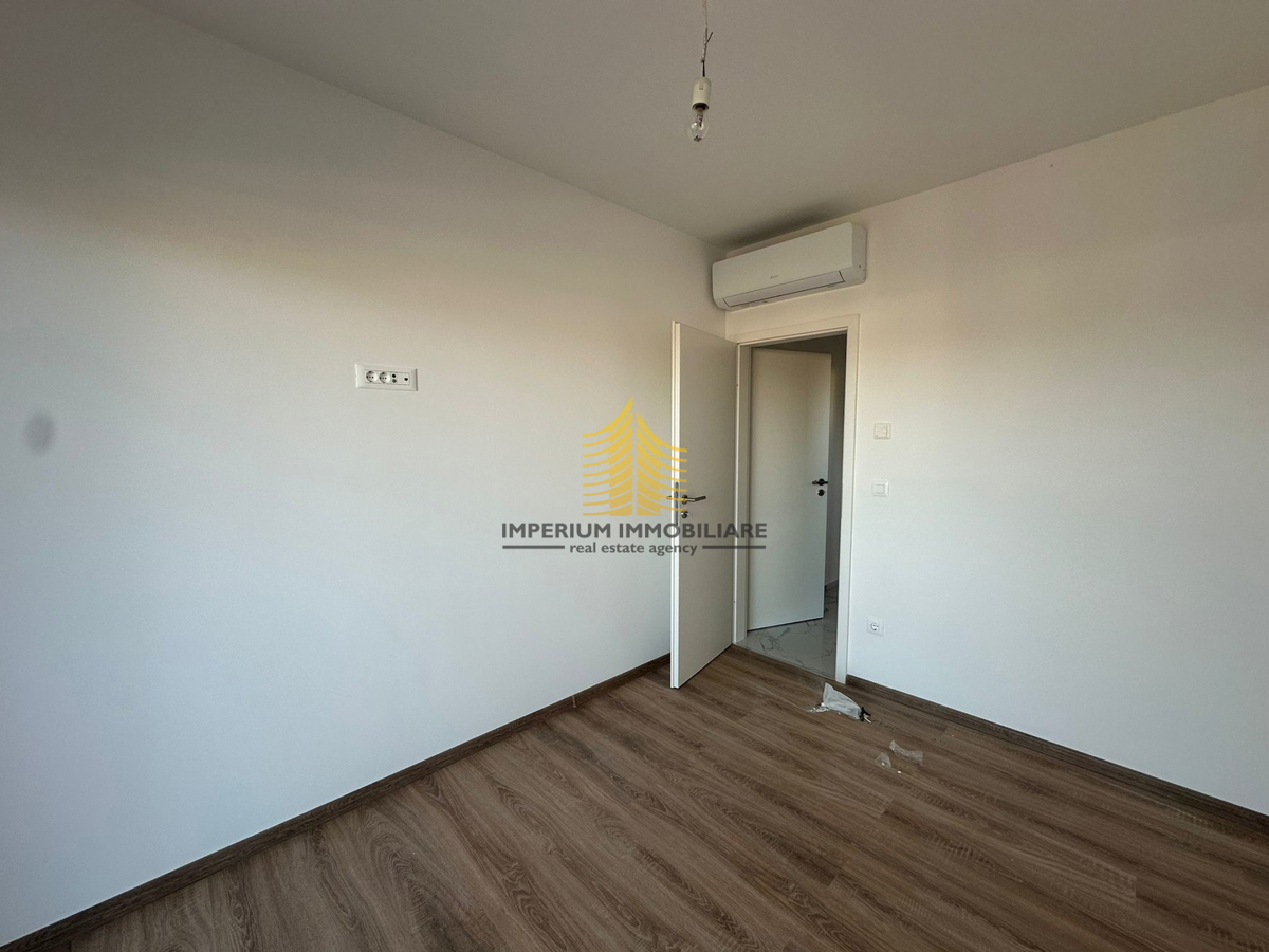 Stan, Prodaja, Okrug, Okrug Gornji, 69,59 m2, 2,5-prostorsko (2P+DB)