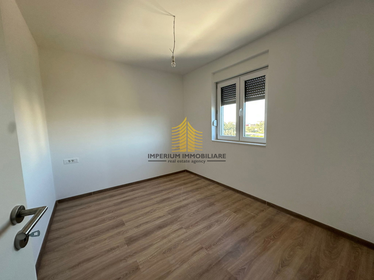 Stan, Prodaja, Okrug, Okrug Gornji, 69,59 m2, 2,5-prostorsko (2P+DB)