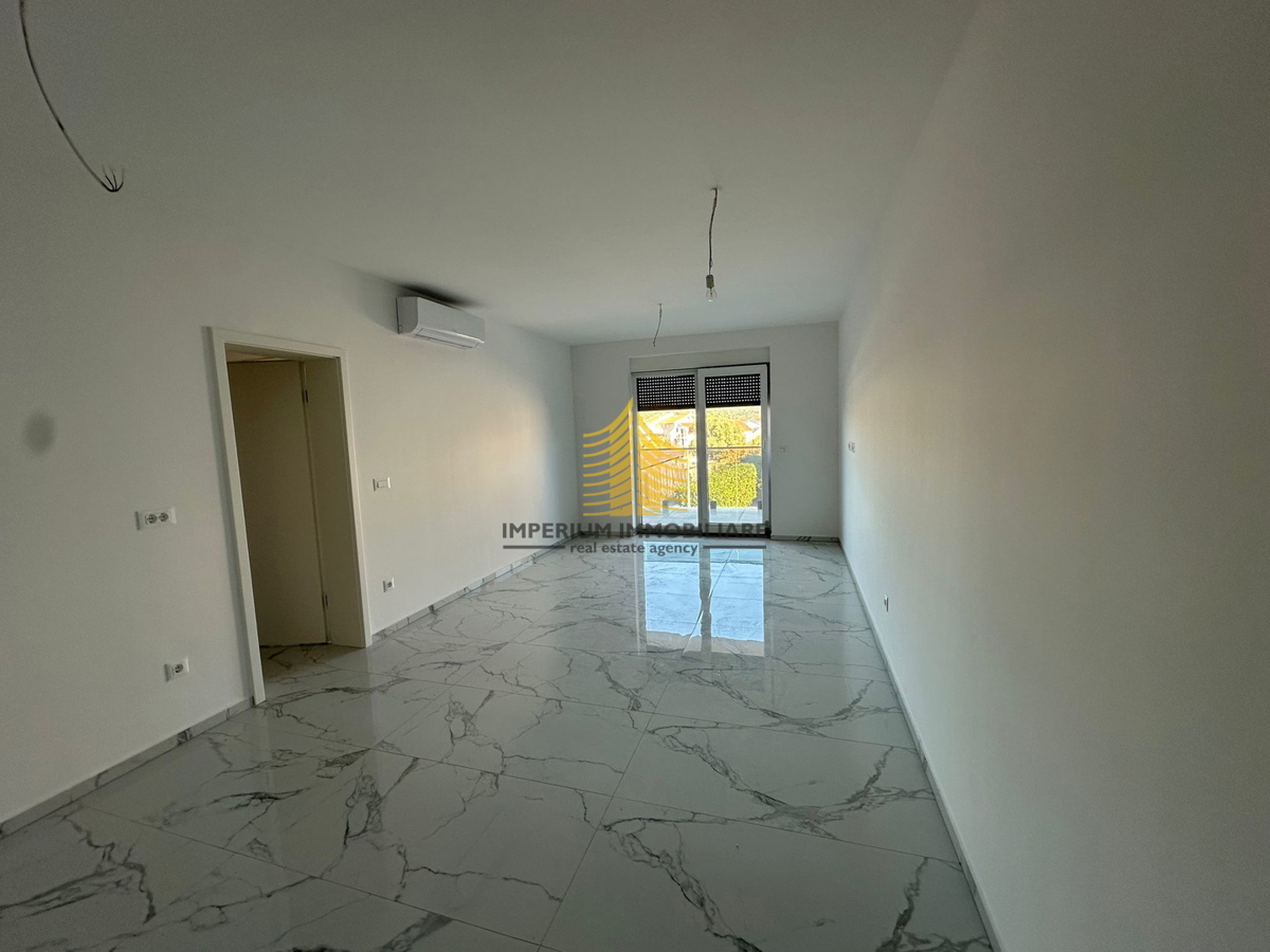 Stan, Prodaja, Okrug, Okrug Gornji, 69,59 m2, 2,5-prostorsko (2P+DB)