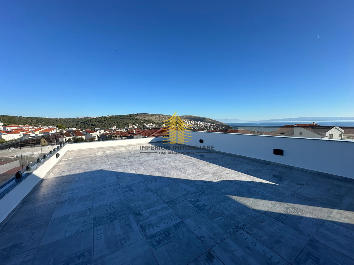 Stan, Prodaja, Okrug, Okrug Gornji, 69,59 m2, 2,5-prostorsko (2P+DB)