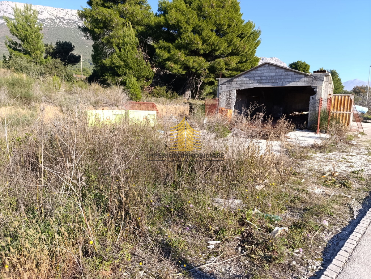 Poslovni prostor, Prodaja, Kaštel Sućurac, 100 m2, Skladišče